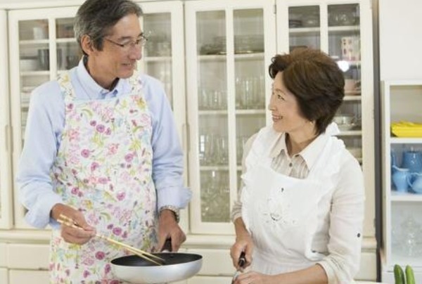 接吻|中年夫妻,为什么会不愿意接吻了来听听他们怎么说