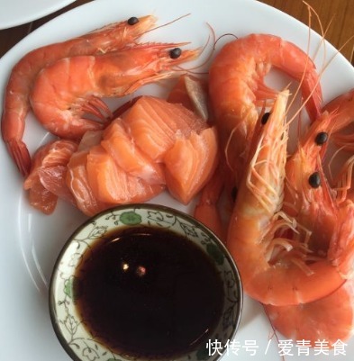 腥味|煮大虾,别直接用水煮!换成它,虾肉鲜嫩入味,好吃无腥味,营养