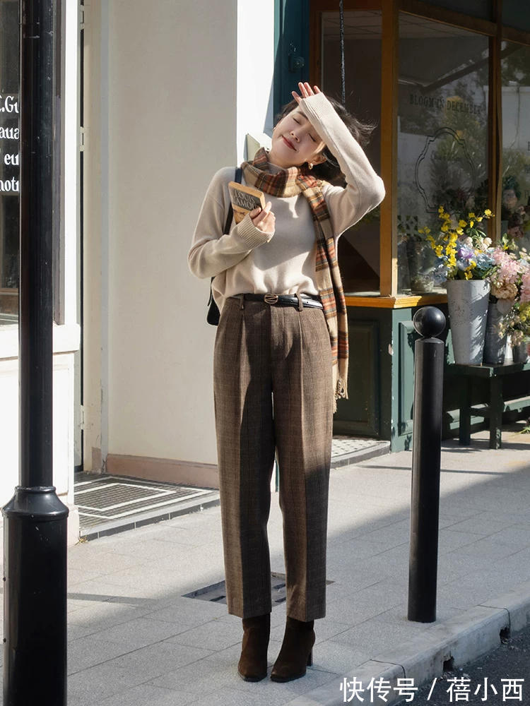 气质 步入中年只会穿“奶奶装”?试试九分裤搭配,轻松塑造气质知性美