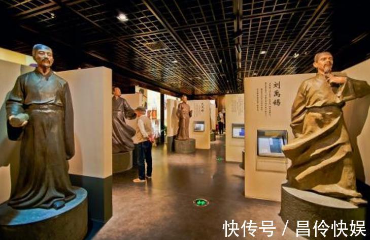 押韵$七言绝句《村居》里,为什么只有天、烟、鸢这三个押韵