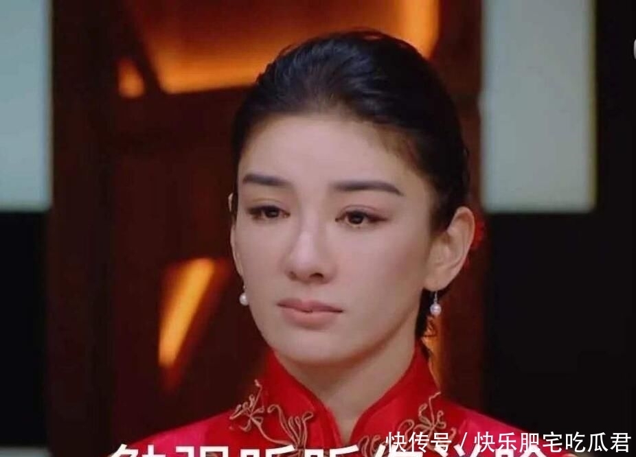 当众|唐一菲不过脑讲话,郭晓婷当众抱怨、质问,都是职场的大忌