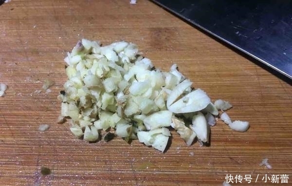这是“钙库”，吃钙片不如吃这，2块钱一斤，家家户户吃得起！