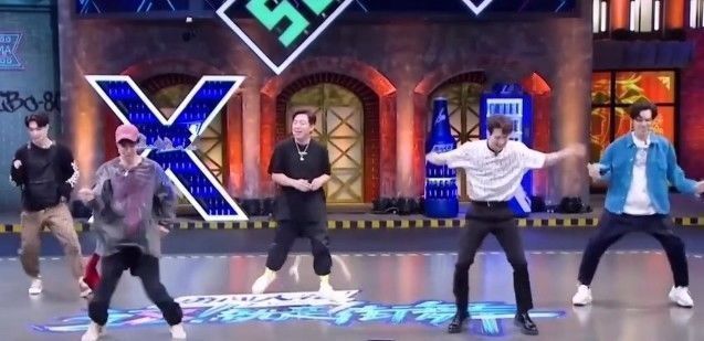 鐘漢良|所有人都穿黑襪子,唯獨忘告訴王一博,看他穿的啥,粉絲笑出鼻涕泡