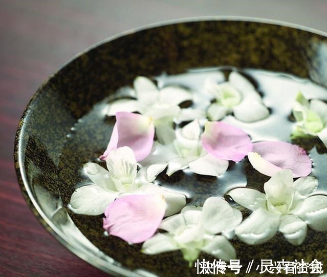 参差连曲陌#李商隐的落花诗花，诗意了生活，也写尽了哀伤