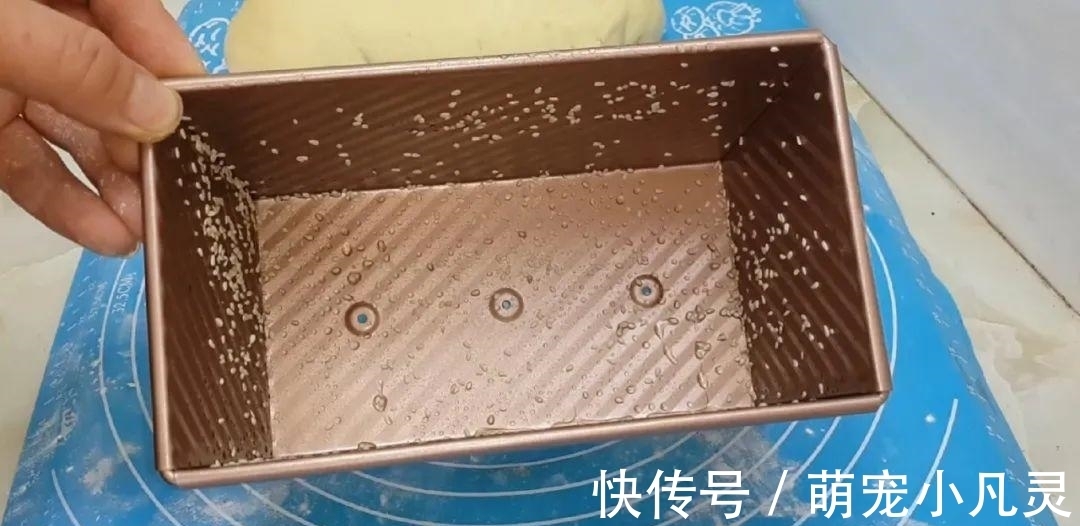 孩子|最近很火的面包做法,烤箱里一放,家里孩子一周吃五次,真的很好吃