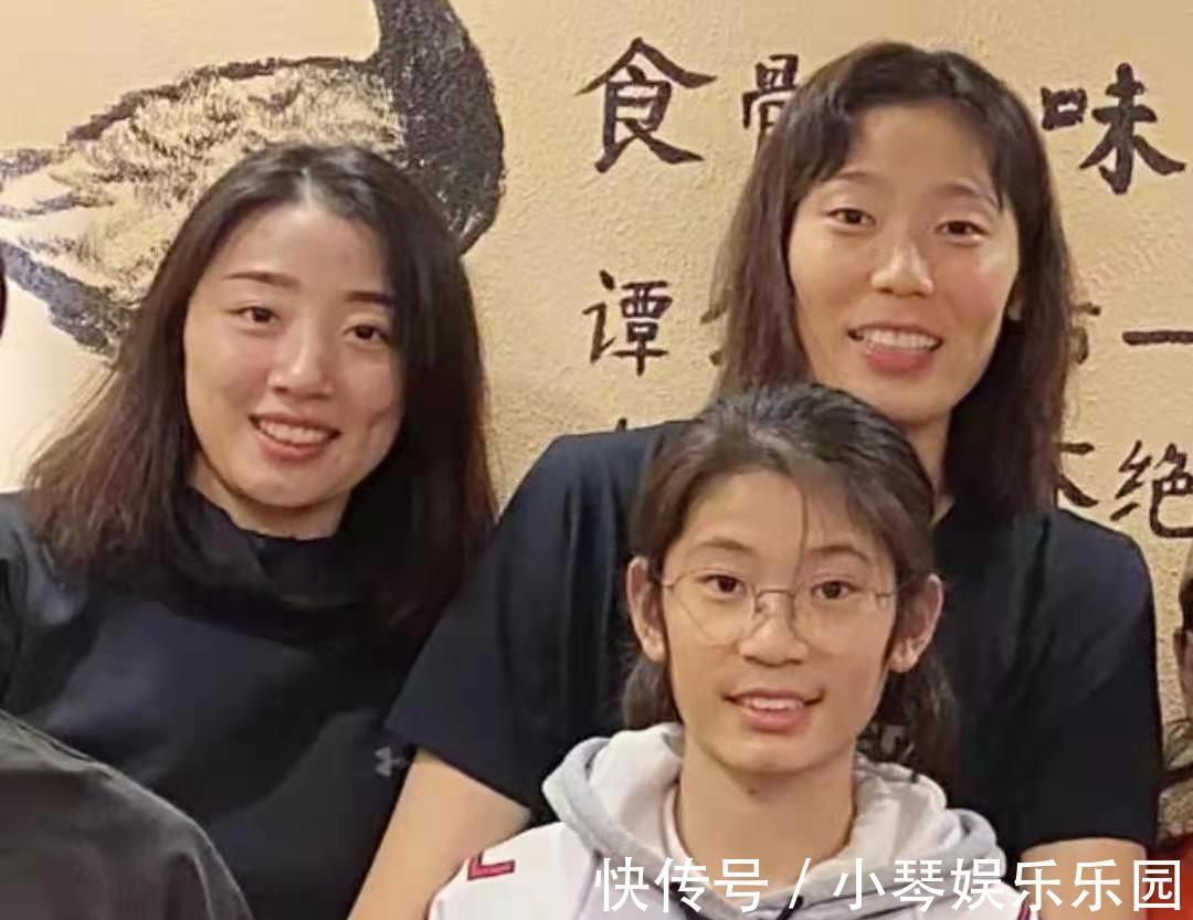 冠军|朱婷立大功了!14岁天才妹妹首夺女排冠军,2024或战巴黎奥运会