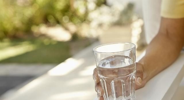 万物生长|人活到多少岁才算长寿70还是80不瞒你说这个岁数就很好了