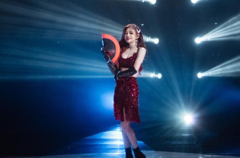 无美颜镜头怼|37岁陈妍希录节目,无美颜镜头怼脸拍时,这颜值确定没开玩笑?