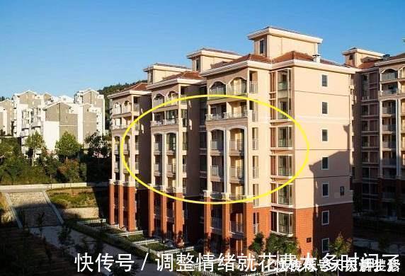 内行人|买房选方位挑东户还是西户好?听内行人说的话,才知我家没有挑对