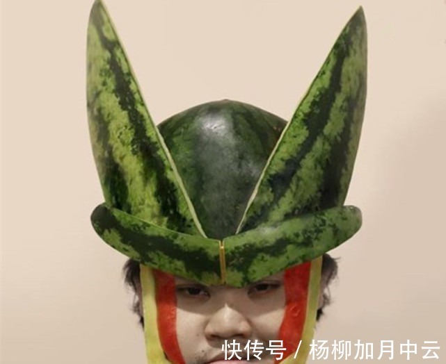 小哥|小哥低成本COS龙珠角色,超红悟空表情到位,沙鲁的造型引人注目