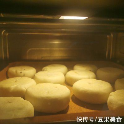 绿豆|尝尝这道酥皮绿豆饼，生活赛过活神仙
