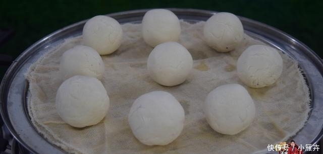 试试看|妈妈教我的紫薯糯米糍粑,做法和配方全在这里,你也做来试试看吧