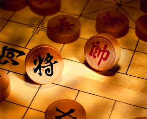 刘邦|刘邦骂项羽时被射中一箭,虽没死,但象棋界多了一条不成文的规定