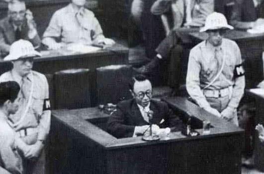 宫女|溥仪有1个恶习,让宫女们内心愤怒却不敢说,暴露皇家的黑暗