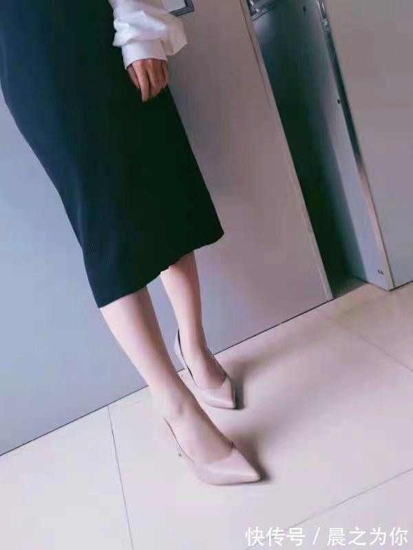 高跟鞋 细高跟鞋散发出无限魅力,能为你的人生点亮一丝光芒