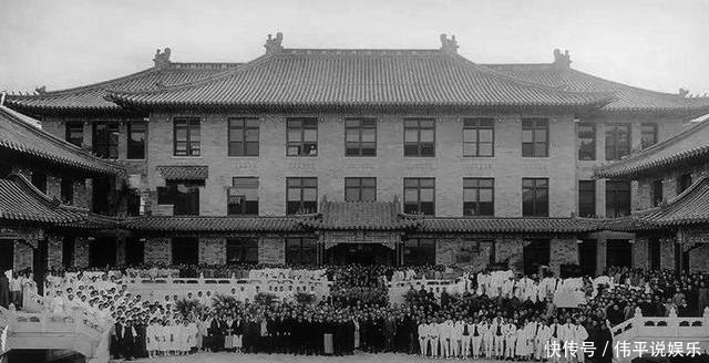 后代|寻找八大铁帽子王后代,坐吃山空,由富变穷,有人三代蜗居两居室