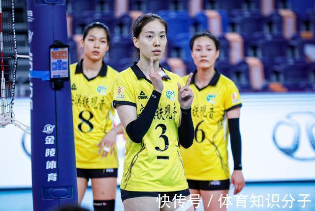 超新星|28扣仅5中!新版惠若琪被天津女排防得哑火,超新星被打回原形