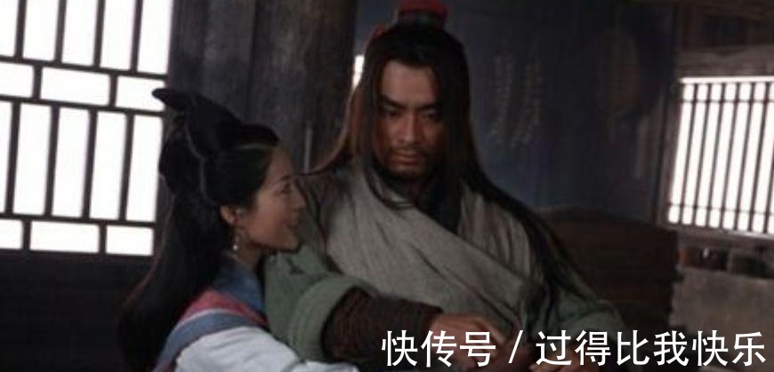 武大郎|武松征战方腊胳膊受伤晕倒, 醒来几秒内做了一个决定, 保住了性命！