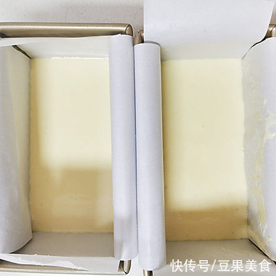 #健康甜蜜烘焙料理#「网红抖臀蛋糕」弹性十足 好吃到爆