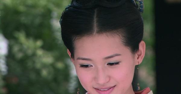 后宫|她在后宫近三十年默默无闻,死后被人们奉为“花神”