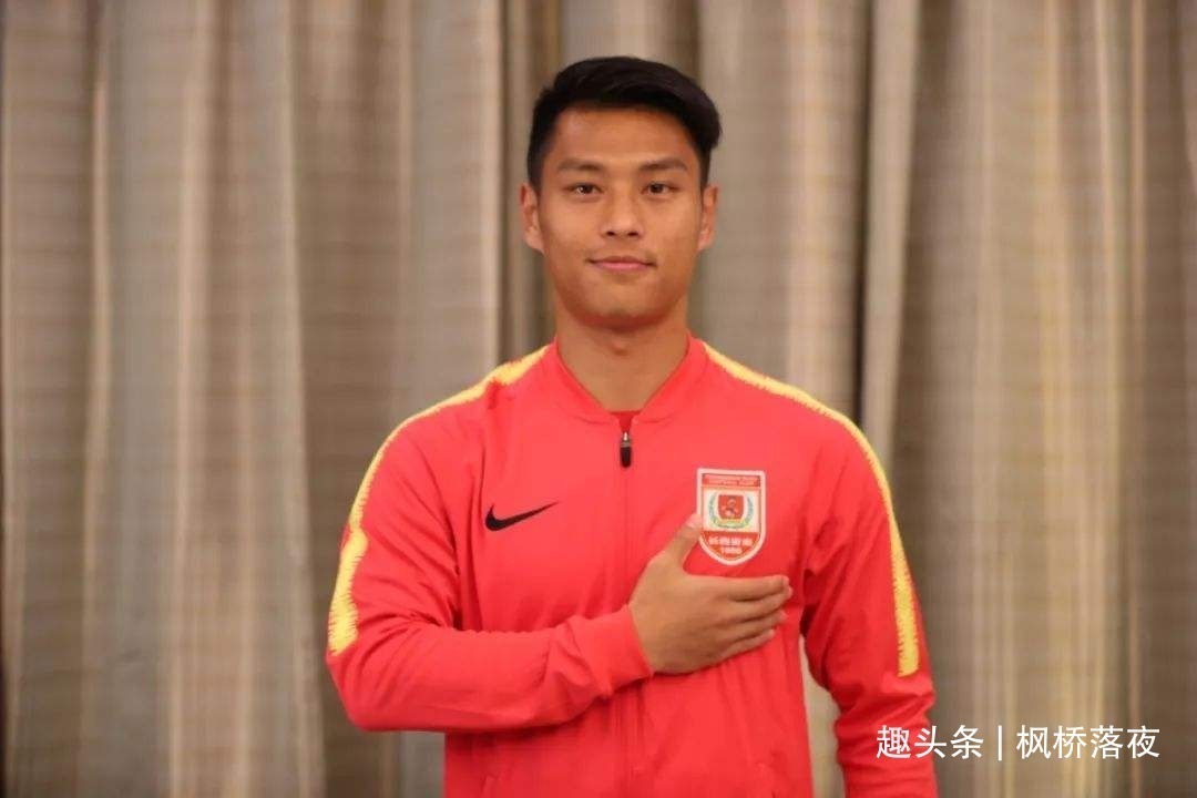 辽足|27岁恒大弃将高调回归中超!先在中甲夺冠,接着又破上港大门!