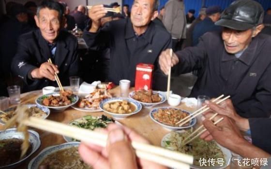 不吃早餐|从吃饭就能看出来,吃饭的坏习惯会加速身体衰老,为了健康要注意