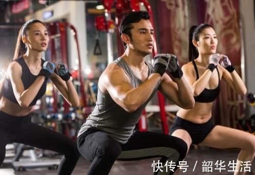 孩子|加速孩子“积食”的3件事,提醒各位父母要少做,保护孩子脾胃