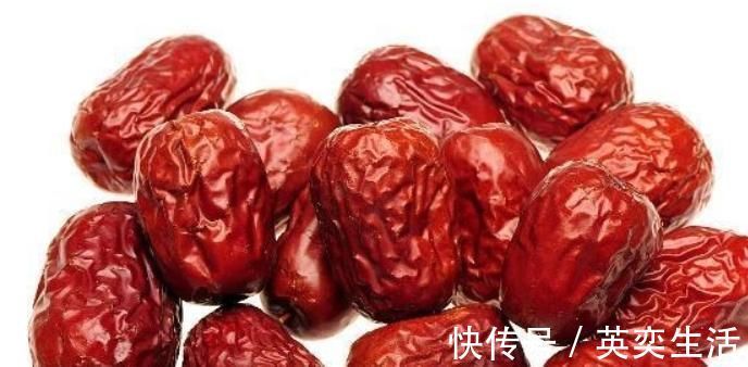 红枣|进入更年期的女性，多吃四种碱性食物，补气养血，做“冻龄女神”