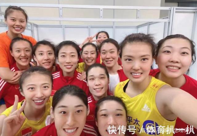 退役|中国女排迎来集体告别:11位国手名将正式宣布退役,1人年仅21岁