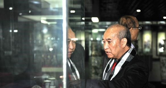 藏宝图|姨妈留下一份藏宝图,他寻得巨额宝藏,晚年上交价值8个亿的宝物!