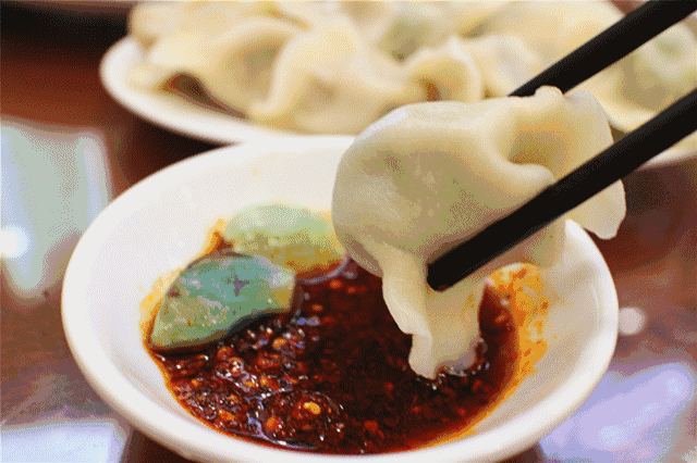 馅料|煮饺子,不要水开就下锅,多加“这一步”,饺子不破皮不粘锅