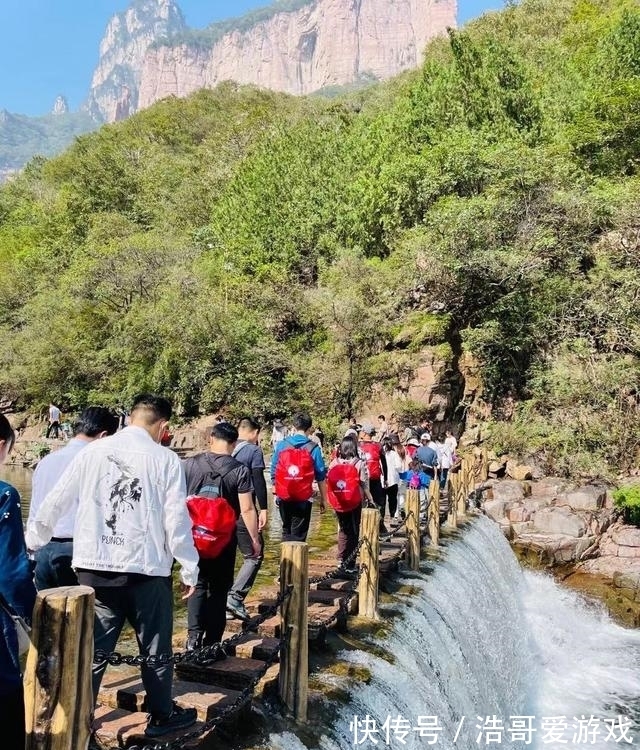 天河瀑布|郑州驴友团徒步南太行抱犊村，穿越太行天瀑群