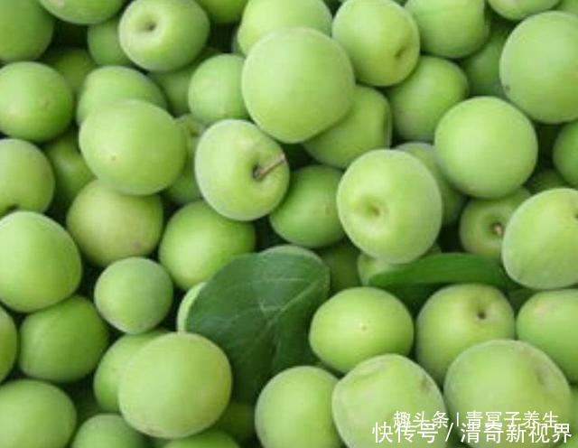 酸碱平衡|女性睡前当零食吃几颗此物，淡化皱纹，保持年轻态，安神助眠