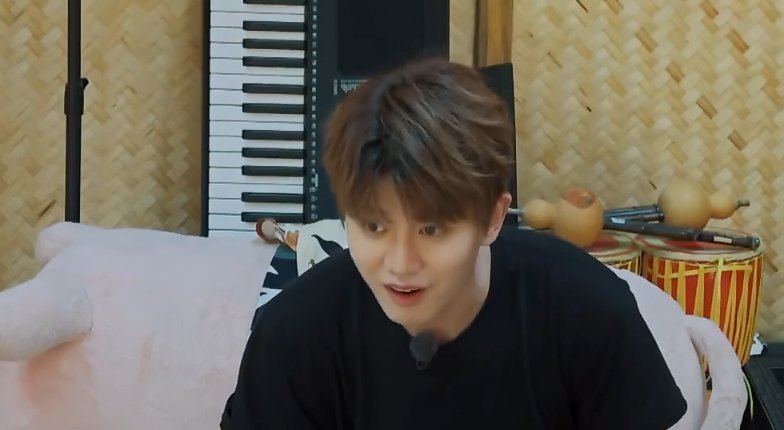 任嘉伦上《亲爱的请放松》,打乒乓球翻车,对上张大大耿直过头了