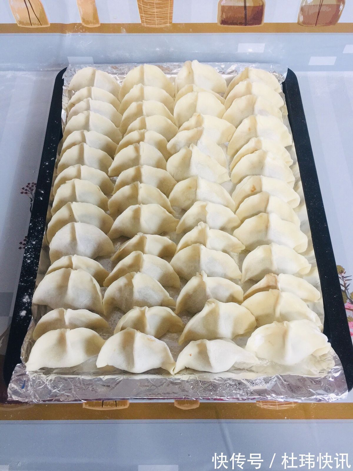 维生素b|用茄子包饺子原来如此好吃，鲜美多汁还不油腻，比三鲜馅还好吃