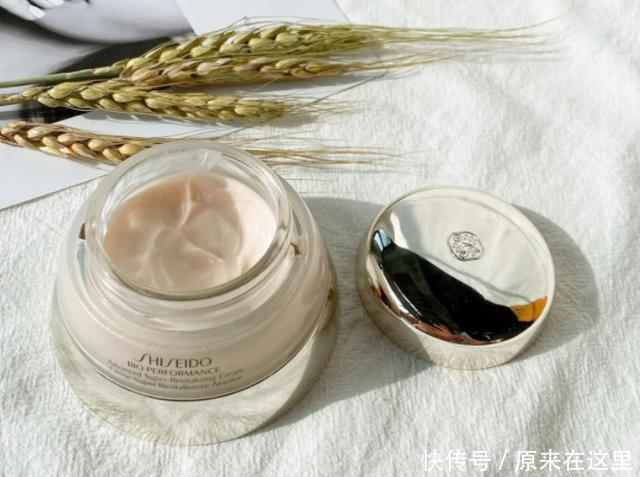 4款适合“25+女生”的抗老面霜，黑绷带最出名，最后1款用空瓶了