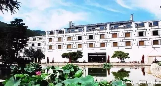 他是建筑界旷世奇才,翻修卢浮宫惊艳世界,和妻子一见钟情到白头