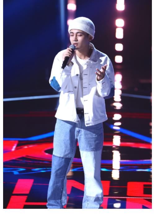 導(dǎo)師|中國好聲音：曾溯恕小煙嗓太有質(zhì)感，于梓貝《散場(chǎng)預(yù)演》有魅力！