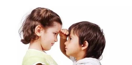 遗传|14岁男孩才1米43,孩子矮,除了遗传影响,这3大忌讳也不能犯