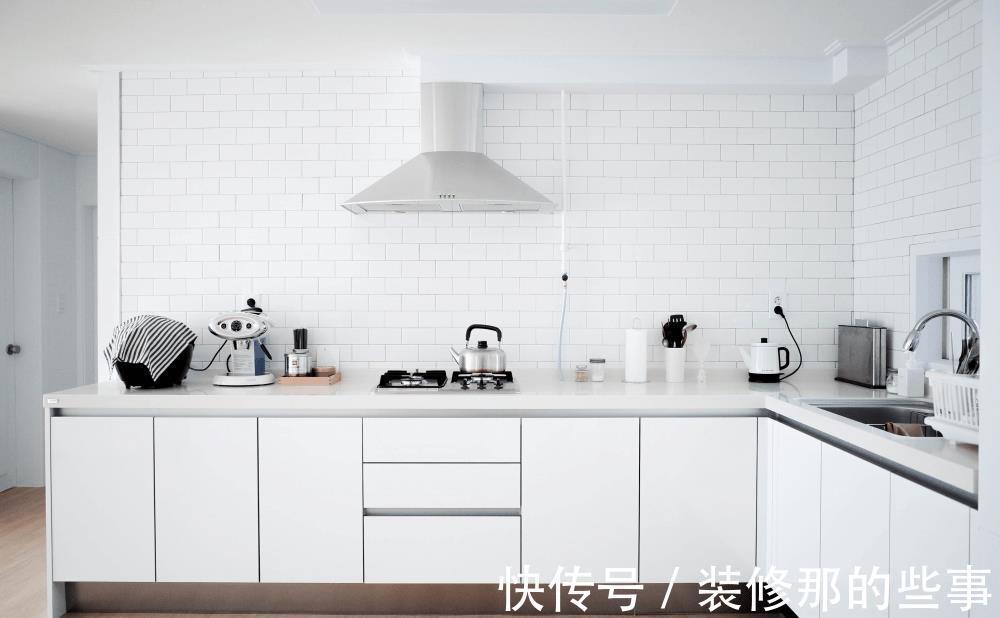 年轻人|90后女生穷装75㎡，不豪不奢坚持极简，成小区年轻人装修的样板房
