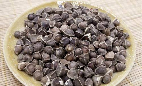 核桃|“天然安眠药”找到了，每天吃一些，改善失眠，晚上睡得香