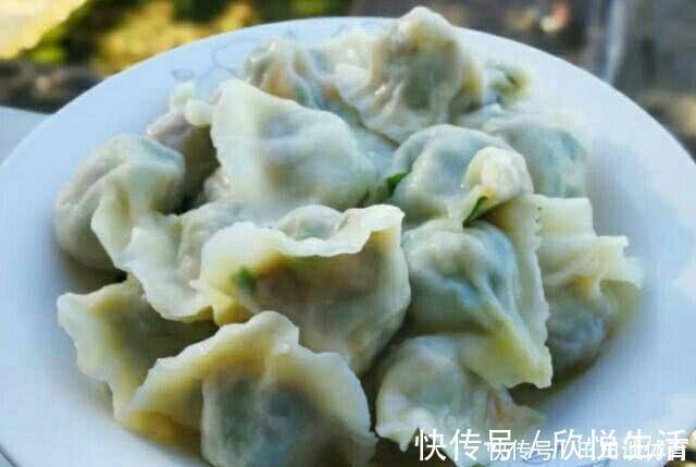 韭菜鸡蛋|包饺子,别只会韭菜鸡蛋了!教你5种三鲜饺子做法,天天吃不重样