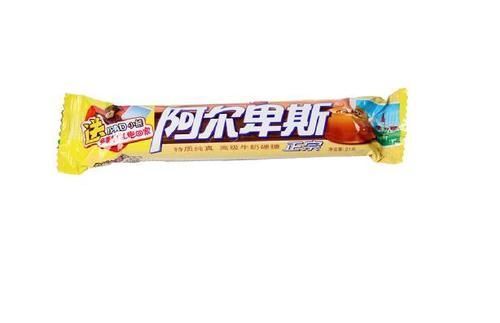 学生上课爱偷吃的四种零食,前三种偷摸吃,最后一种老师在旁边也发现不了