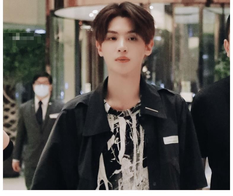 鹅厂推出一档电竞综艺！“王炸”嘉宾让人期待，又是要刷屏的节奏