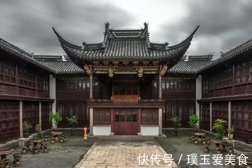 屋宅#“屋宅入门步步高,须知日后出富豪”,啥意思,有道理吗??