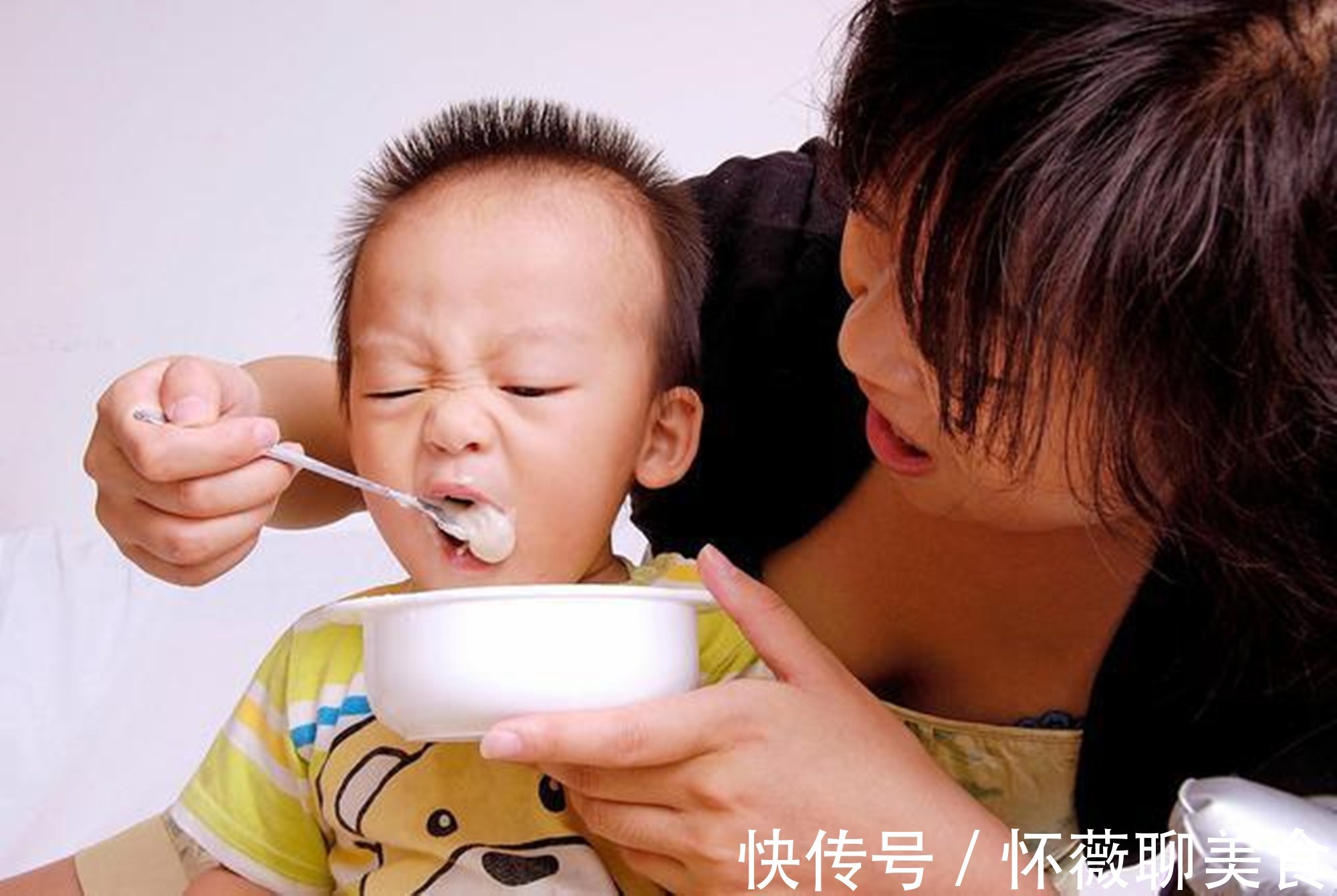 宝妈|儿科医生直言,给宝宝添加辅食有三次机会,抓住一次,受益一生
