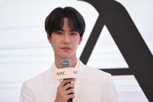 汪涵|王一博为何1年能有2亿6000万的收入?汪涵力挺他一人