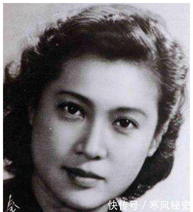 秦怡:1婚丈夫要把女儿送人,2婚丈夫出轨亲妹妹,儿子还打她