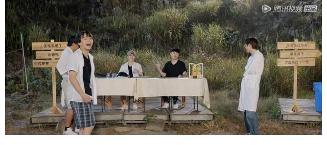 以“折磨”嘉賓為樂？《五哈》導(dǎo)演玩過火，鹿晗缺席三期原因曝光