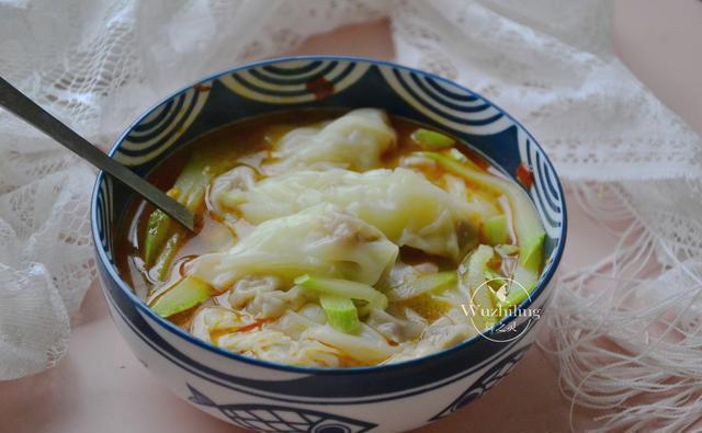 好吃|寒露后,我爱上这碗早餐,快手方便真好吃,一碗下肚热乎乎